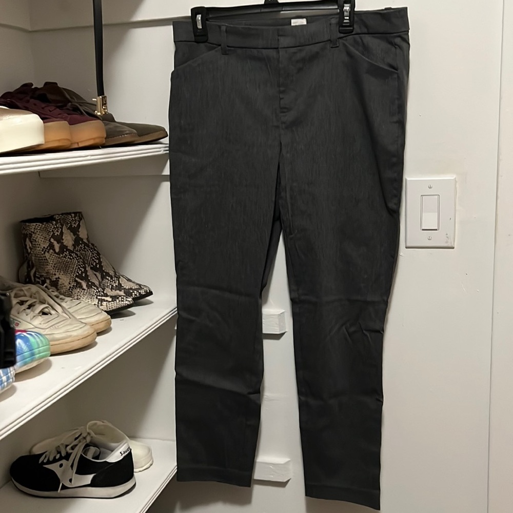 GAP Signature Skinny Ankle Women’s Dress Pants